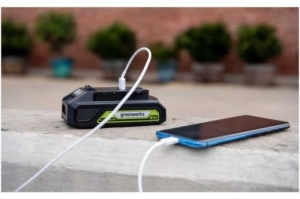   USB  Greenworks G24USB2   24V, 2 .