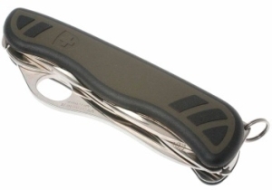   Victorinox Military (0.8461.MWCH) 111 10 / .
