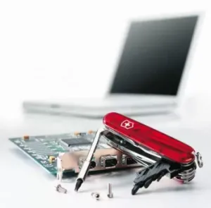   Victorinox CyberTool M (1.7725.T) 91 32  .