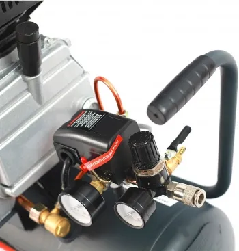  Patriot   Professional 24-320, 320 /, 8 , 2000 , 24 , 